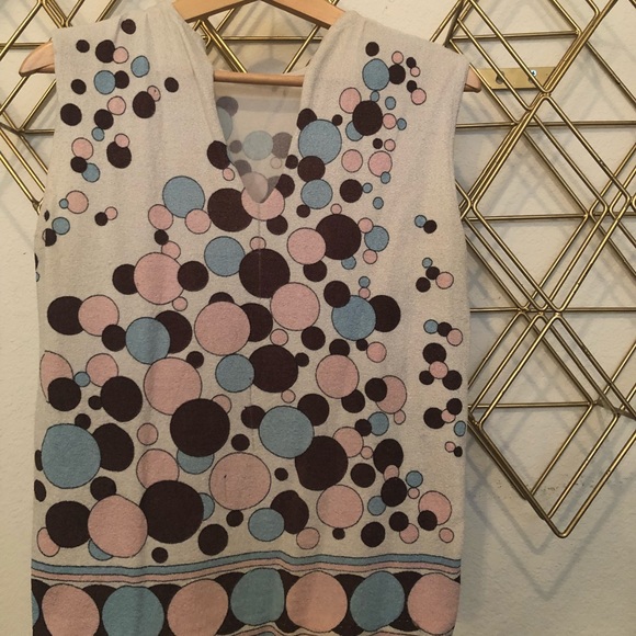 Vintage Mod Sleeveless Blouse - Picture 4 of 6